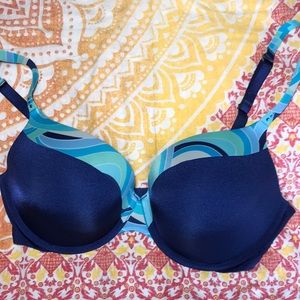 Victoria’s Secret BioFit Demi Uplift 36DD